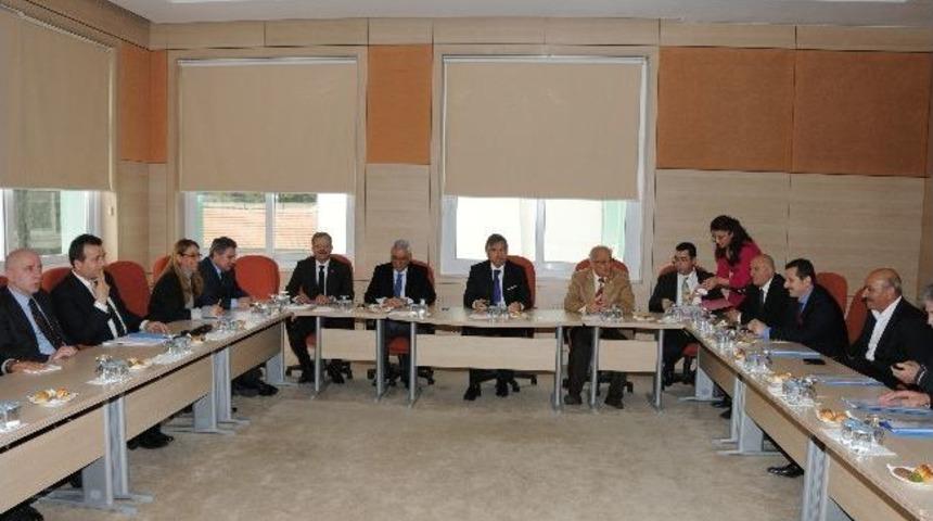 Mtosb Y&ouml;netimi Ve M&uuml;teşebbis Heyeti Tarsus&rsquo;ta Toplandı