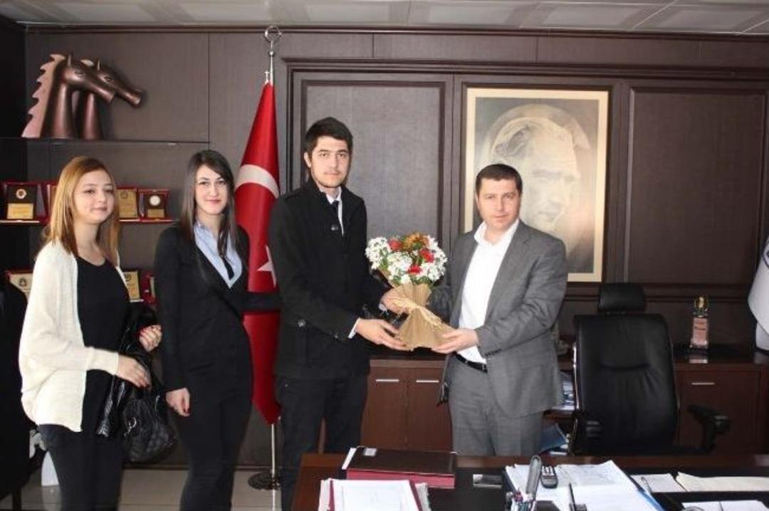 &Ccedil;an Myo &Ouml;ğrencilerinden Başkan Kuzu'ya Ziyaret