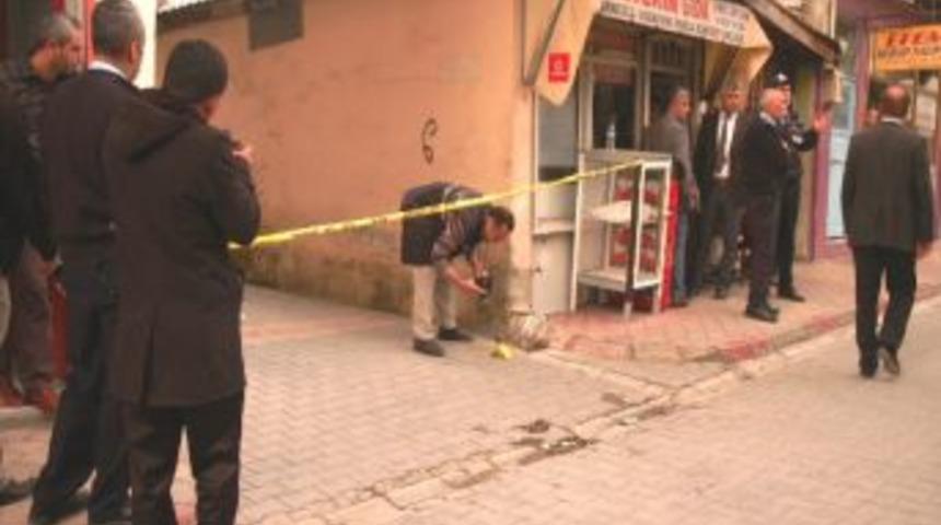 Kadirlide Silahlı Kavga: 1 Yaralı