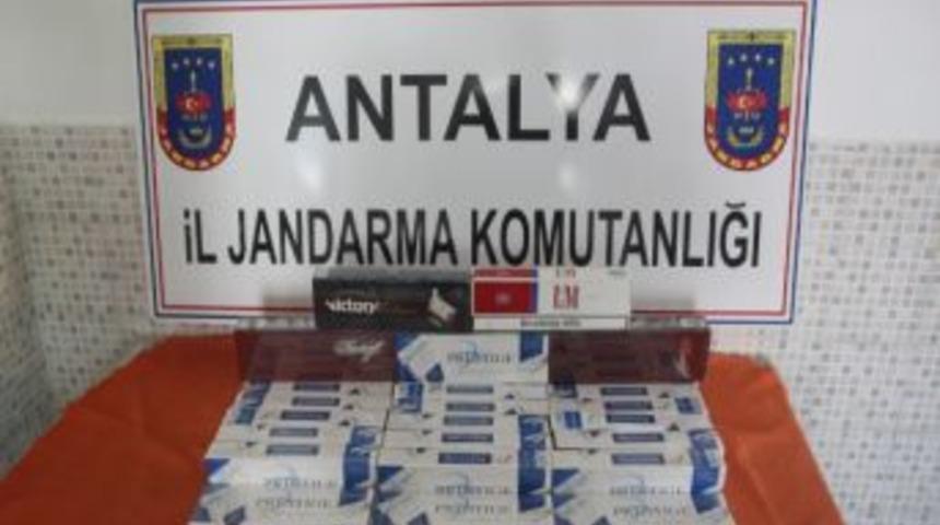 Jandarmadan Ka&ccedil;ak Sigara Operasyonu