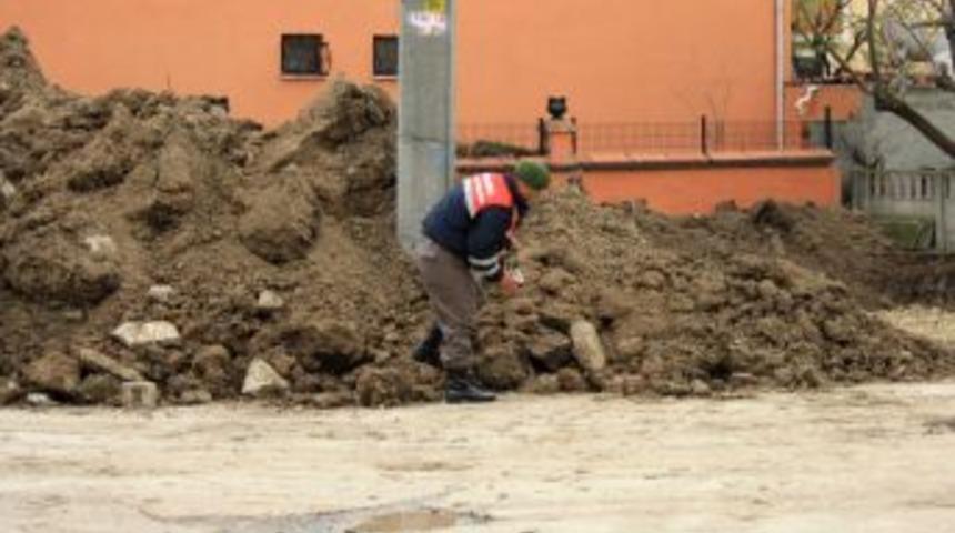 İnşaat Temeli Kazısında Bulunan Top Mermisi, Taş Ocağında Imha Edildi