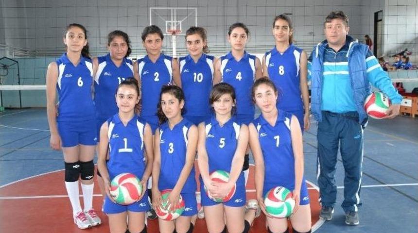 Turgutlu'da 23 Nisan Turnuvaları Başladı