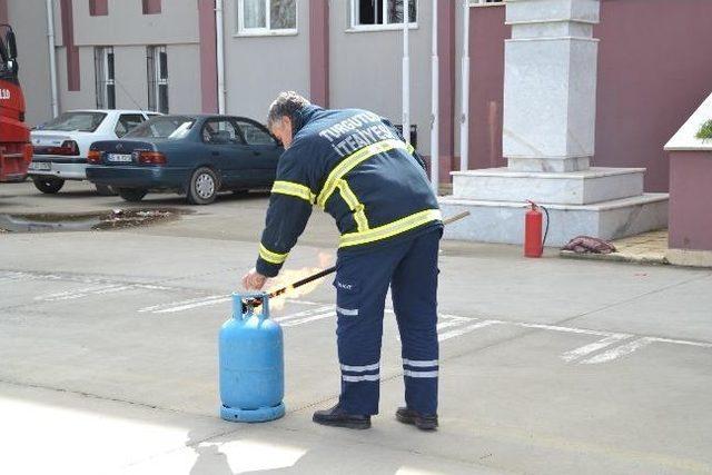 Lisede Yangın Tatbikatı Yapıldı