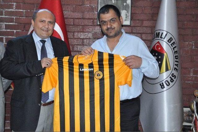 Zimder’den, Kilimli Belediyespor Oyuncularına Ziyaret