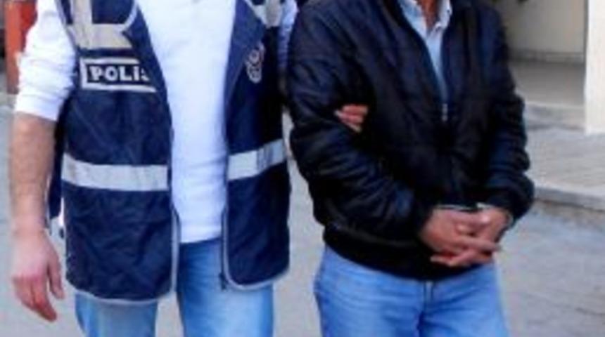 Denetimli Serbestlikten &Ccedil;ıktı, Dolandırıcılıktan Yakalandı