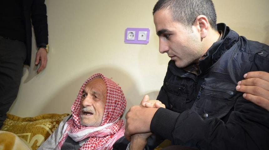 PKK&rsquo;nın Ka&ccedil;ırdığı Er &Ccedil;e&ccedil;an, Zılgıtlar Ve G&ouml;zyaşları Arasında Ailesine Kavuştu