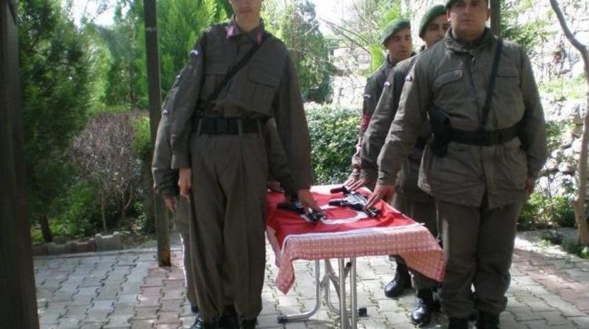 Engelsiz Y&uuml;reğin Askerlik Heyacanı