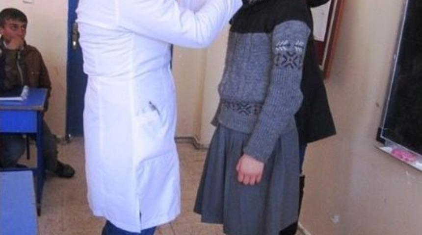 Öğrencilere Sağlık Taraması