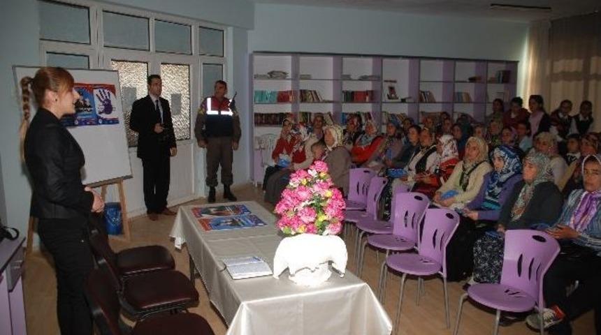 Jandarmadan Aile İ&ccedil;i Şiddet Semineri