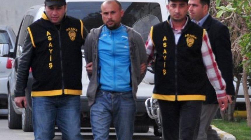 A&ccedil; Hırsız Girdiği Evde Pasta Yedi, Altınları Aldı Ka&ccedil;tı