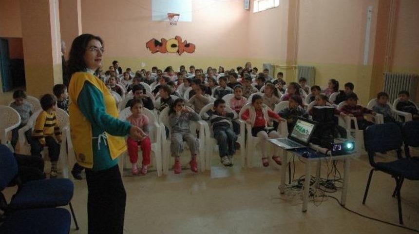 Tema &Ccedil;orlu Temsilciliğinden &Ccedil;ocuklara &Ccedil;evre Ve Toprak Eğitimi