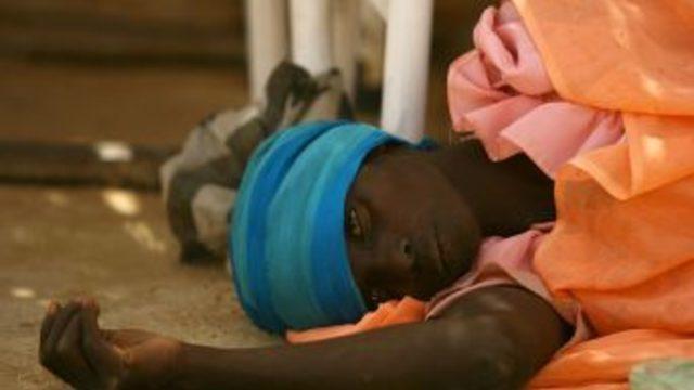 2 Liralık Hortum Olmadığı Için Afrikalı Anne Ve Bebeği Öldü