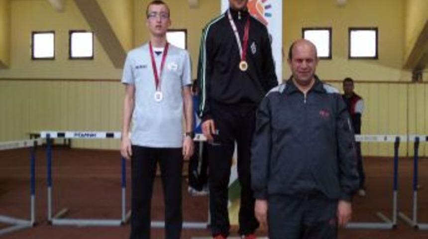 &Ccedil;ankaya&rsquo;nın G&ouml;rme Engelli Koşucuları 10 Madalya Kazandı