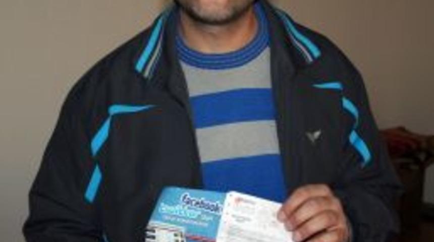 Şehirlerarası Otob&uuml;s Şof&ouml;r&uuml;, Namaz I&ccedil;in Durmayı Kabul Etmedi