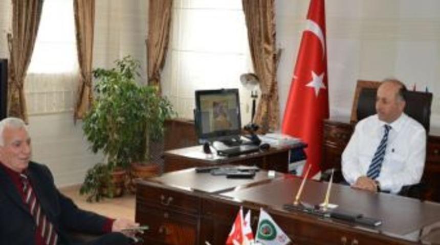 Vali, Sınır Ticaretinin Artırılması I&ccedil;in Kuralların Esnetilmesini Istedi