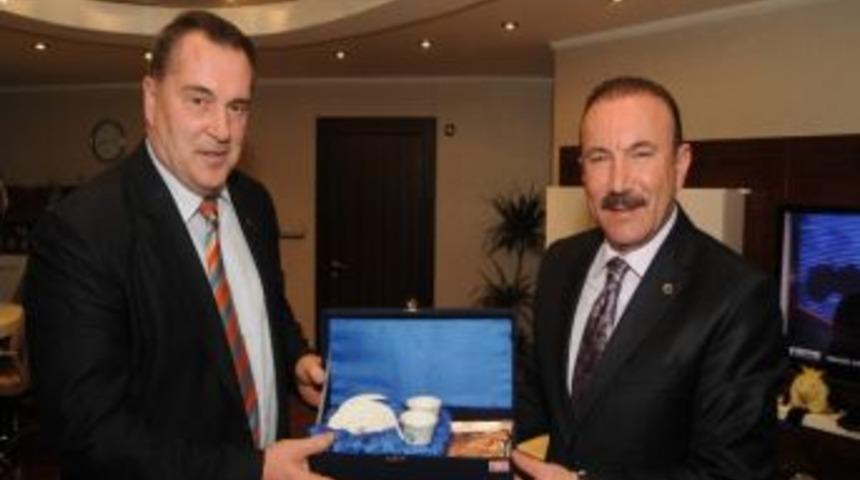 Bosna Başkonsolosu&rsquo;ndan Doğan&rsquo;a Zıyaret