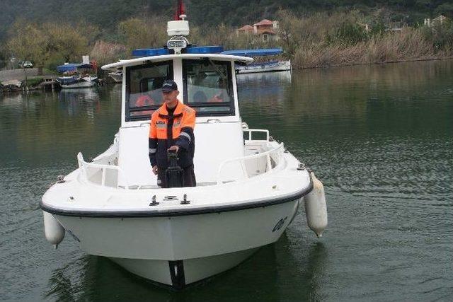 Jandarmanın Botlu Timi Kaçak Avcılara Göz Açtırmayacak