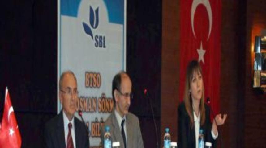 Eğitim G&uuml;nleri Edebiyat Paneli Ile Devam Etti