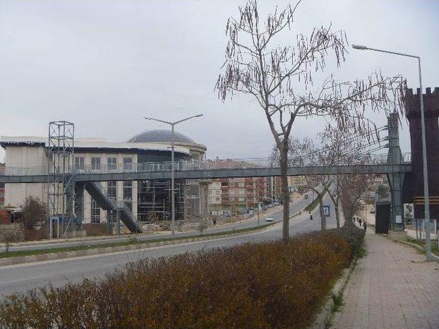 &Uuml;st Ge&ccedil;ide Asans&ouml;r 1