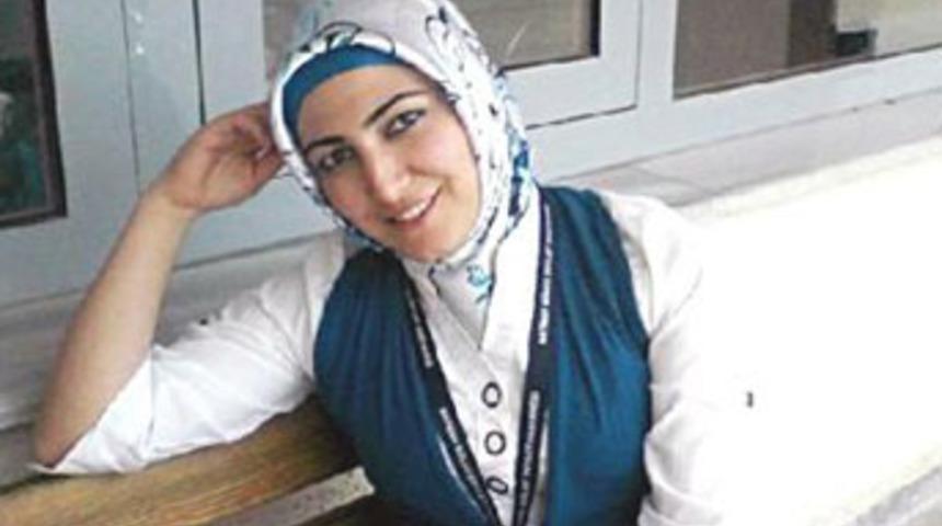 Gelinini alnından vurdu!