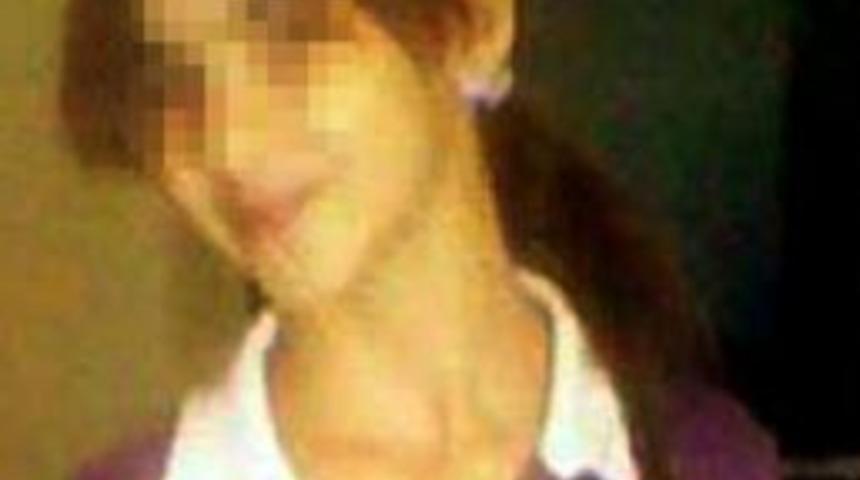 İzmir&rsquo;de İlkokul &Ouml;ğrencisi İntihar Etti