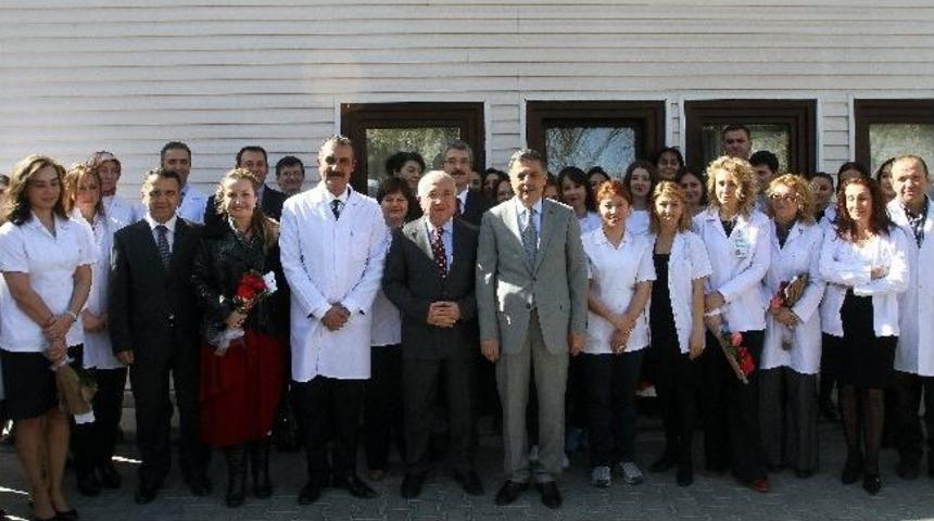 Tbmm Başkanı &Ccedil;i&ccedil;ek&rsquo;ten, 'anayasa&rsquo;nın İlk &Uuml;&ccedil; Maddesinin Değiştirilmesi' Yorumu