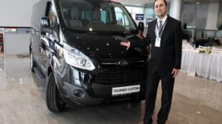 Ford Satış Danışmanı Sezgin T&uuml;rkoğlu, T&uuml;rkiye'yi Avrupa'da Temsil Edecek