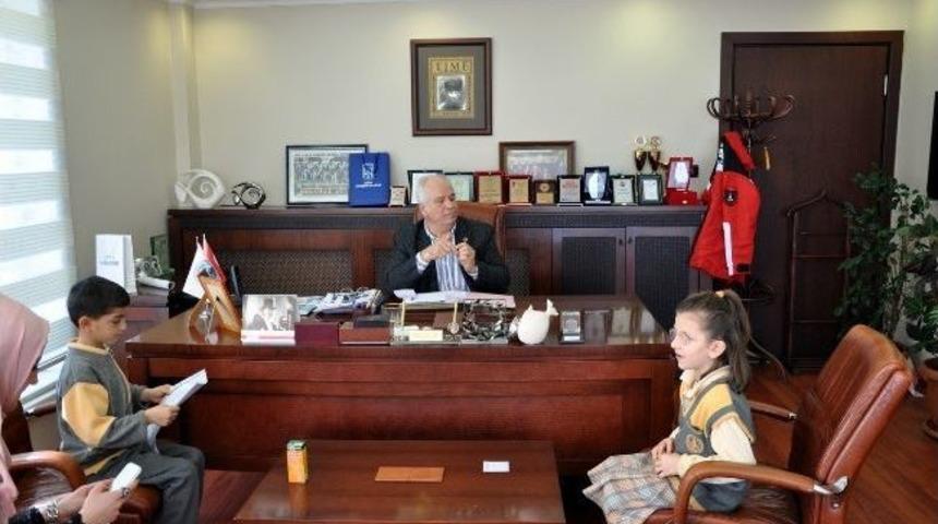 Minikler Başkandan Yardım İstedi