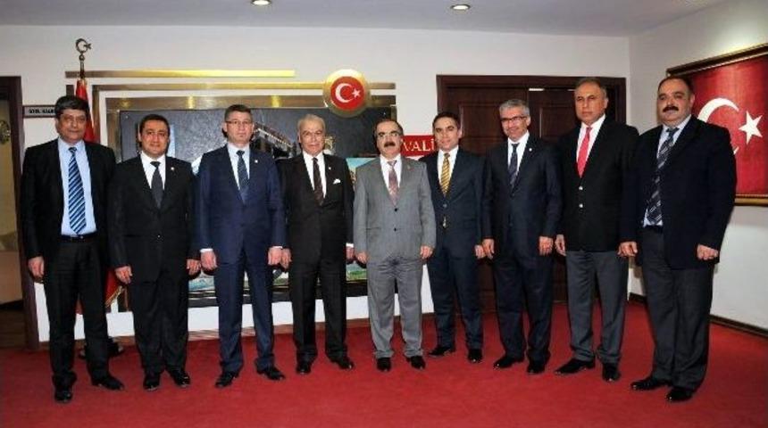 Toros Dernekleri Federasyonu&rsquo;ndan Vali Coş&rsquo;a Ziyaret