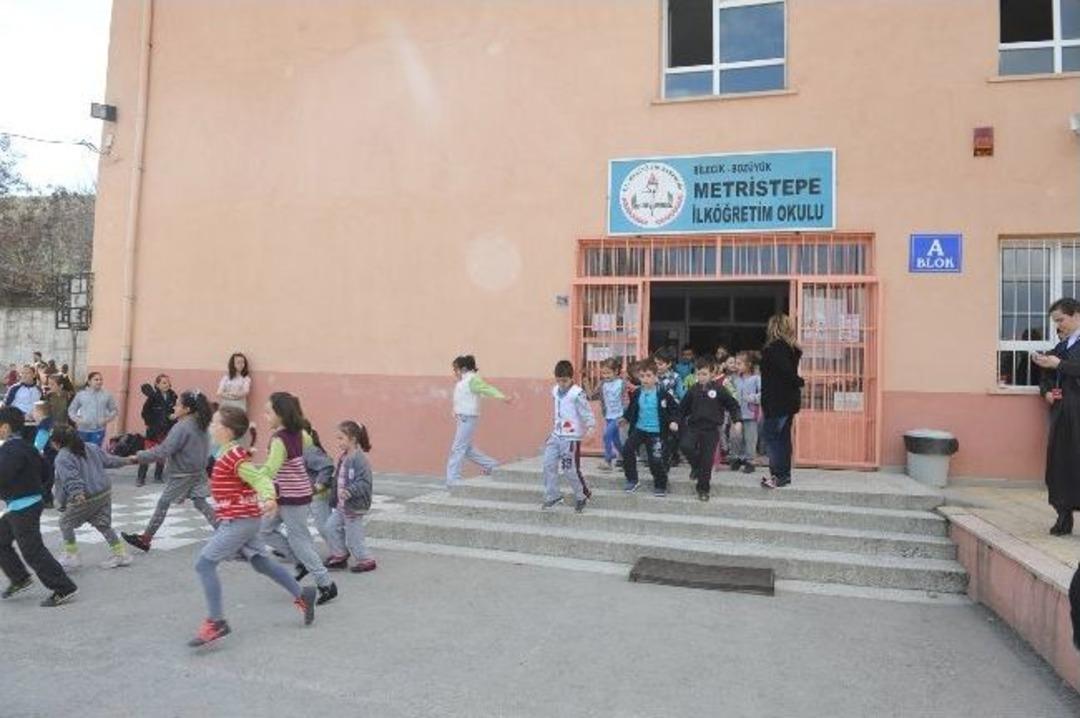Metritepe İlk&ouml;ğretim Okulu&rsquo;nda Yangın Tatbikatı