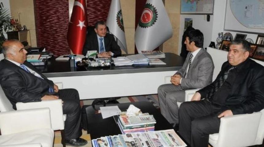 Başkentteki Yerk&ouml;yl&uuml;ler Derneğinden &Ouml;z Orman-iş Sendikası Genel Başkanı Settar Aslan'a Ziyaret