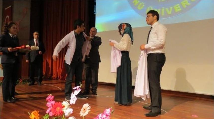 Tıp &Ouml;ğrencileri İ&ccedil;in Beyaz &Ouml;nl&uuml;k T&ouml;reni