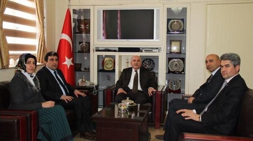 Tıp Bayramı Dolayısıyla Sağlık Heyetinden Vali İpek'e Ziyaret