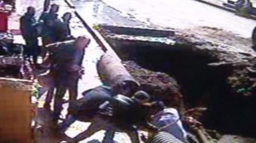 Meraktan Az Kalsın &Ouml;l&uuml;yorlardı