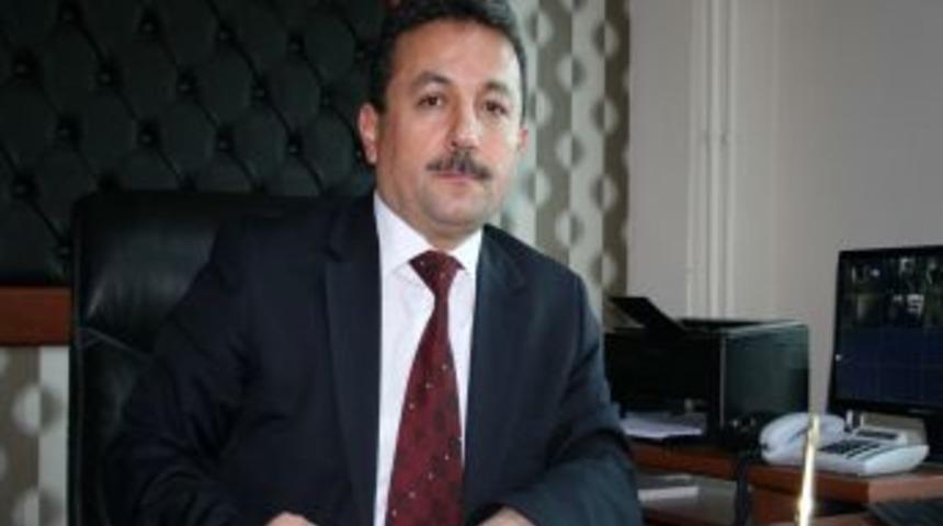 H&uuml;k&uuml;ml&uuml;ler Meslek Kursuna Gidecek, Havuzda Y&uuml;zecek, Tiyatro Izleyecek