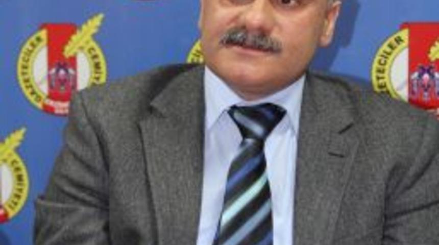 Erzincan&rsquo;da Riskli Binalar Yıkılıyor