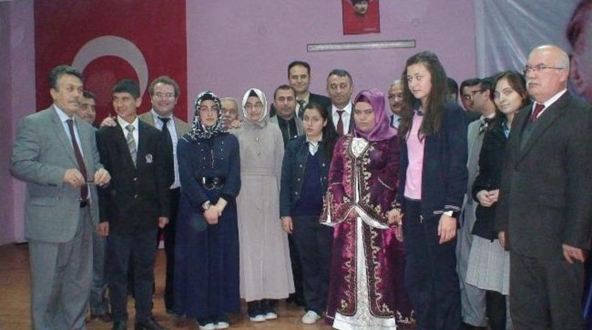 Yerk&ouml;y&rsquo;de Kutlu Doğum Haftası Şiir Yarışması D&uuml;zenlendi