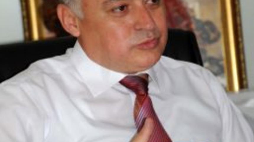 Esnaf, Telif Hakkı Yasası'ndan Ve Meslek Birliklerinden Dertli