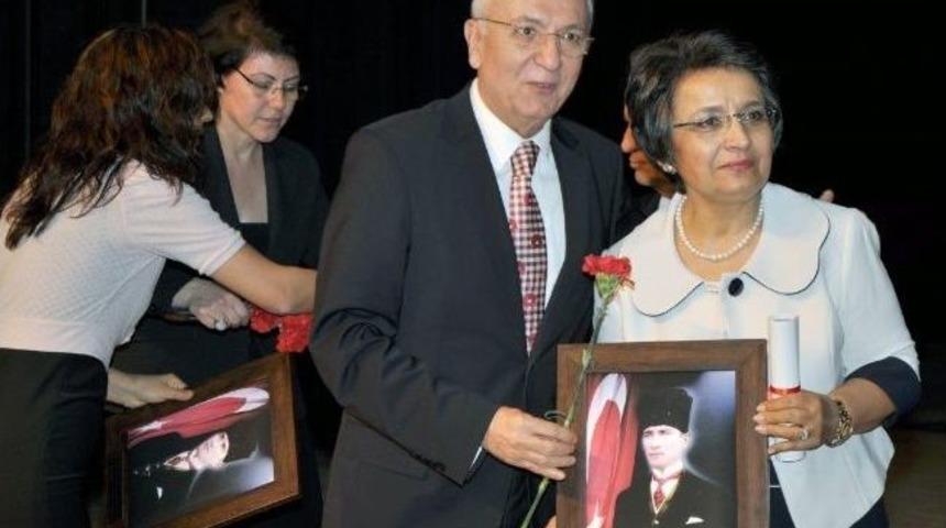 14 Mart Tıp Bayramı İzmir&rsquo;de Ortak Kutlandı