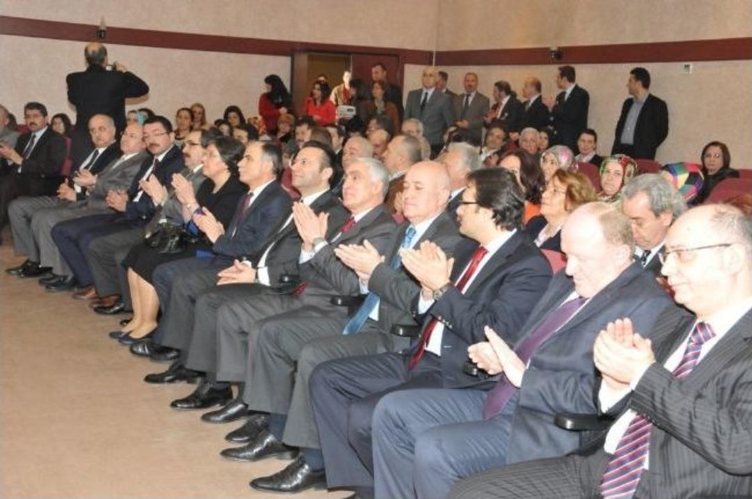 &ldquo;bu Hızla Giderse Şehirlerde Anjiyosu &Ccedil;ekilmemiş Hasta Kalmayacak&rdquo;