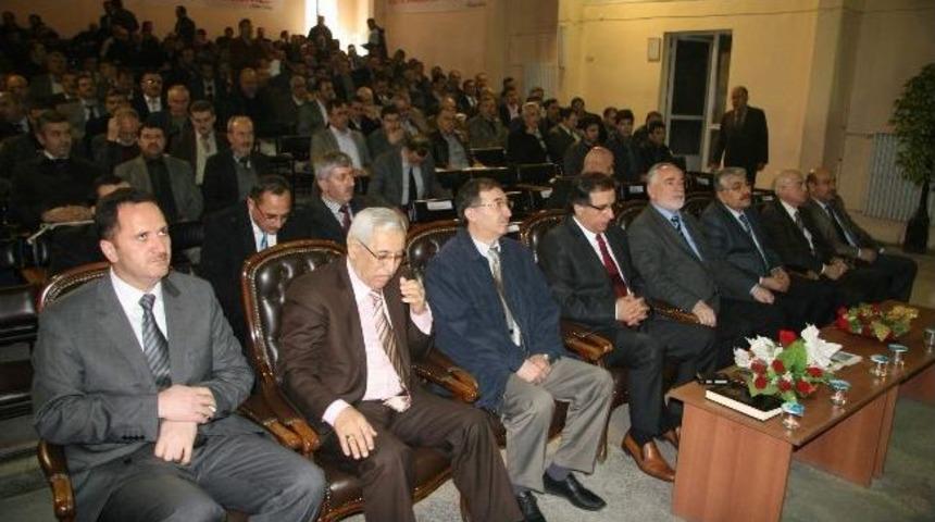 Ersoy D&uuml;zenlenen Seminer İle Anıldı