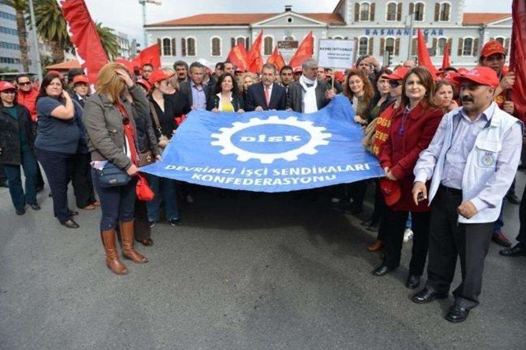 İzmir&rsquo;de &lsquo;taşeron&rsquo; Eylemi