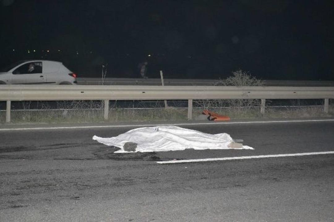 Otomobilin &Ccedil;arptığı Şahıs Hayatını Kaybetti