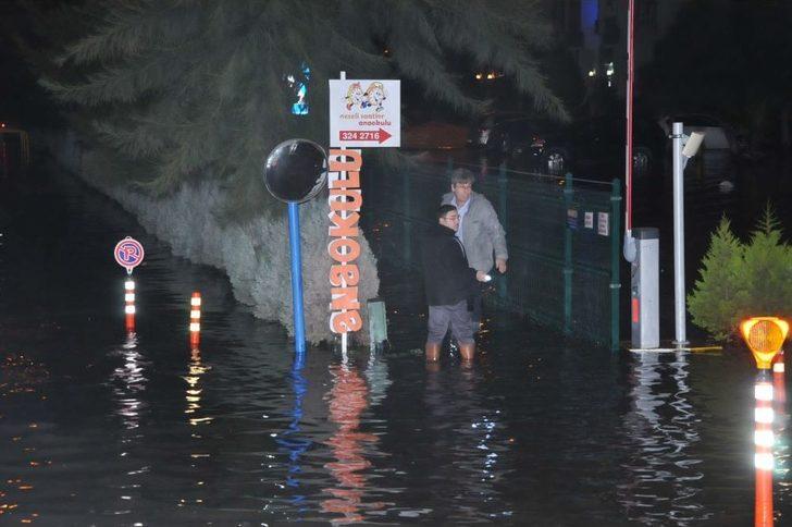 Lodos, Karşıyaka’da Da Su Baskınına Neden Oldu G3