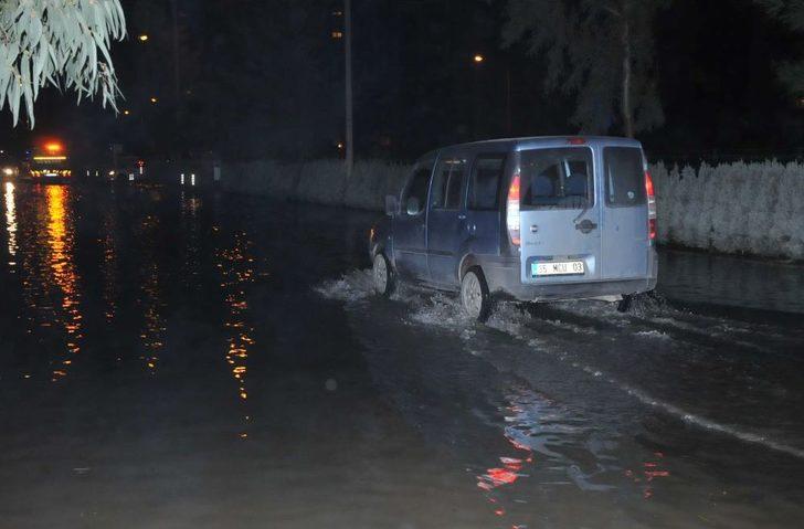 Lodos, Karşıyaka’da Da Su Baskınına Neden Oldu G5