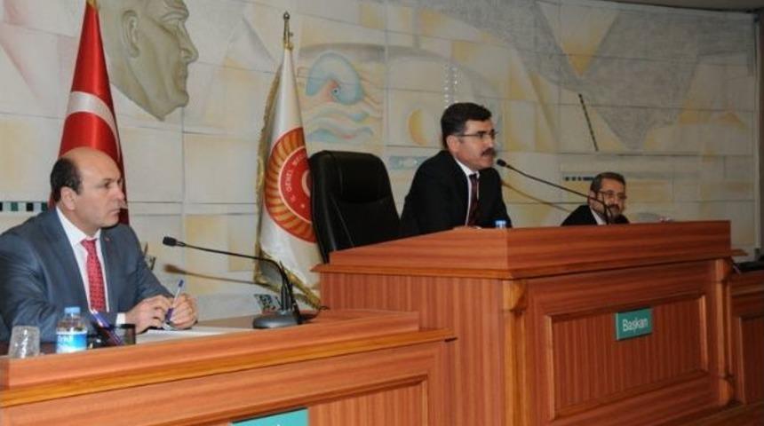 Balıkesir'de B&uuml;y&uuml;kşehir Yasası İstişare Toplantısı Yapıldı