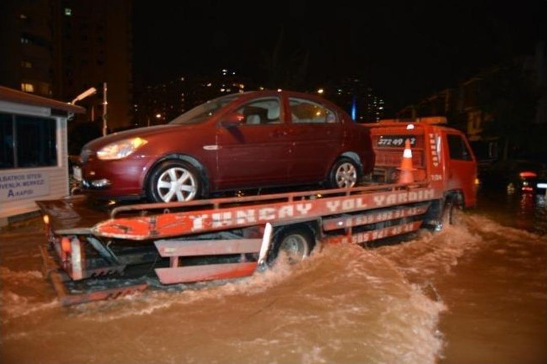 &Ccedil;ekicilerden Gece Mesaisi