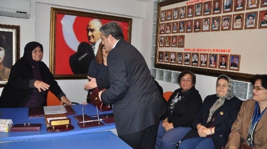 Başkan Alıcık, Şehit Ailelerini Unutmadı