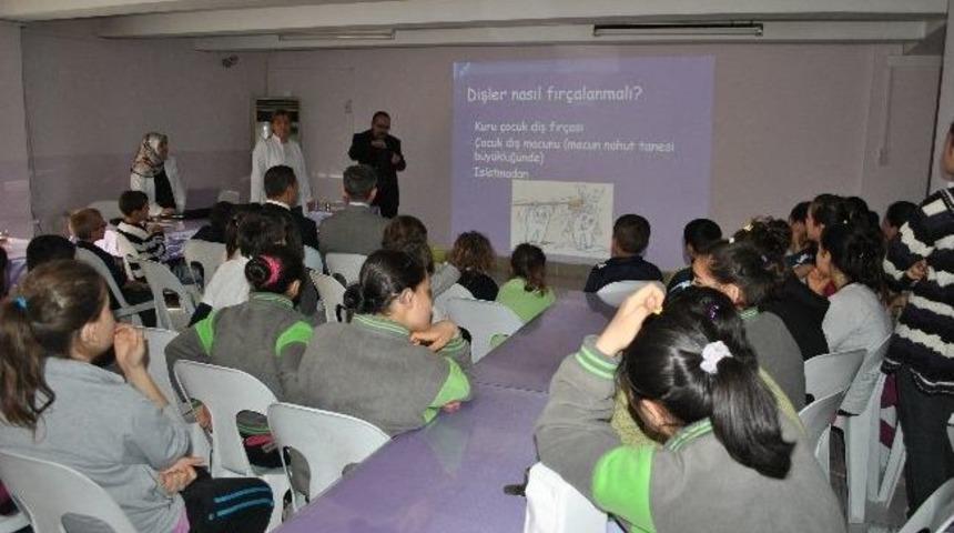 İşaret Diliyle Diş Sağlığı Eğitimi