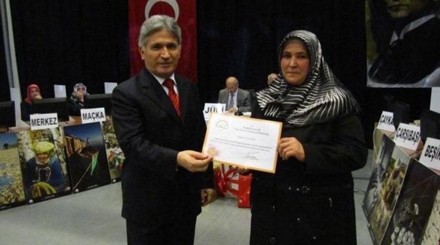 Trabzon&rsquo;da Kadın &Ccedil;ift&ccedil;iler Yarıştı